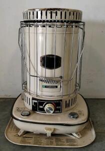 Corona SR-DK7 Kerosene Heater, 23,500 BTU, 1.9 Gal Tank, UL Listed, Manual Controls (unable to test w/o batteries)