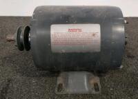 Westinghouse 3/4 HP Single Phase AC Motor, 1725 RPM, 115V, Frame 56 (Unable To Test) - 3