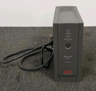 APC Back-UPS RS 800VA 120V, Model BR800BLK, 540W Output, 7 Outlets, USB Port (Powers On)