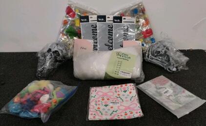 Mixed Lot: 3 Style Selections Welcome Stencil Kits, PHI VILLA Insect Netting, Rubber Bath Toys