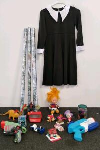 Nerf Super Soaker, Zombie Strike, View-Master, Wednesday Addams Dress (Size 140), 3x QHY Daisy Film, and more