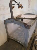 Graco Pack 'n Play Portable Playard with Bassinet and Changer, Brown and Blue Plaid - 3