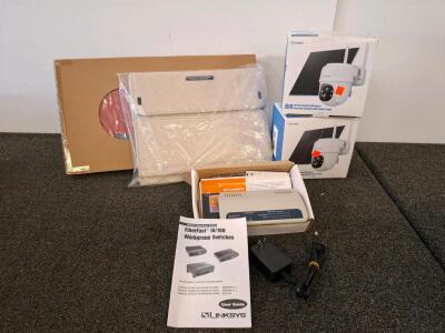 Cinnado B6 4G LTE Security Camera with Solar Panel, 2K Resolution, 360&deg; PTZ, Two-Way Audio( unable to test) shelf(L)