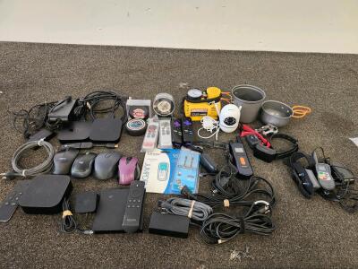 Electronics Lot: Apple TV boxes, Chrome Cast, Roku accessories, and more