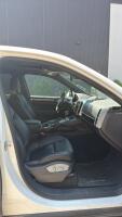 2014 PORSCHE CAYENNE - DIESEL! - 17
