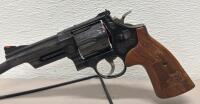 Smith & Wesson Model 29-10 .44 Magnum Engraved 4" Revolver, Walnut Grips, Blue Finish, Case