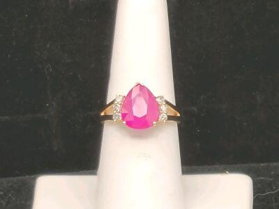 Yael Rubin 925 Sterling Silver Gold Overlay Ring with 3.30 ct Pear-Cut Ruby and 0.27 ct Diamonds