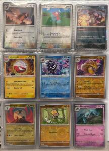 Huge Binder Of 160+ Pok&eacute;mon Cards W/ Tons Of Holos And Rares