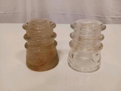 Hemingray No. 40 Glass Insulators &ndash; Clear and Aqua Variants, Circa 1910-1921