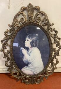 Vintage Italian Ornate Brass Oval Frame with Praying Child Print, 10.5" x 12.5" ( SP3 )
