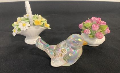 Fenton Iridescent Glass Bird Signed C. Reynolds, Royal Albert Rose & Coalport Daisy Flower Figurines