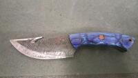 Fixed-Blade Hunting Knife with Gut Hook, 4" Blade, 9" Overall, Tooled Leather Sheath - 2