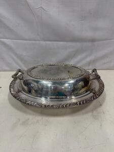 Rogers & Bro Silver Plate Ornate Covered Vegetable Dish 1535, Dual-Handled, 12" Oval