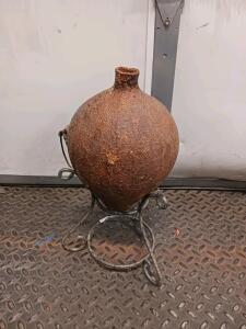 Antique Iron Water Canteen Jug with Handle and Metal Stand, Early 20th Century, 1.5 Gallon