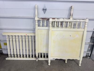 Antique Crib Spindle Wood Bed Frame, Cream Distressed Finish, Headboard, Footboard & Rails