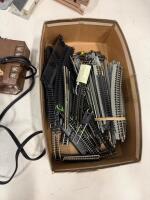 N Scale Model Train Lot: 20+ Plastic Buildings, 30+ Track Pieces, Accessories & Transformers - 7