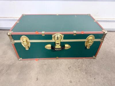 Seward Green Dorm Steamer Trunk 30"x16"x12" Gold Tone Hardware Storage