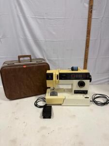 Singer Imperial Electric Sewing Machine with Case and Foot Pedal, Multiple Stitch Patterns