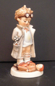 Goebel Hummel #127 "Doctor" Figurine, 4.75" Tall, TMK-5, 1982 ( R12 )