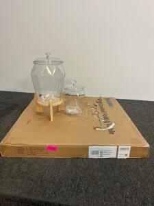 28" Cocktail Folding Table & 2-Pack Glass Beverage Dispenser Set (2.5 Gal, Wood Stand, Spigot)