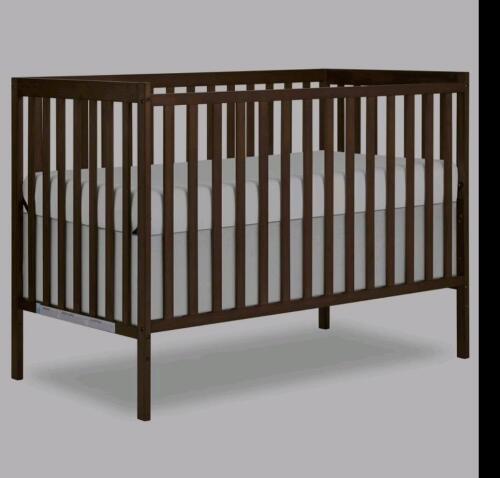 Dream On Me Synergy 5-in-1 Convertible Full Size Baby Crib, GREENGUARD Gold | BSA Verified, ASTM & CPSC Tested, 3-Position Mattress Support, Converts to Toddler, Day and Full Size Bed, 50 Lb, Walnut