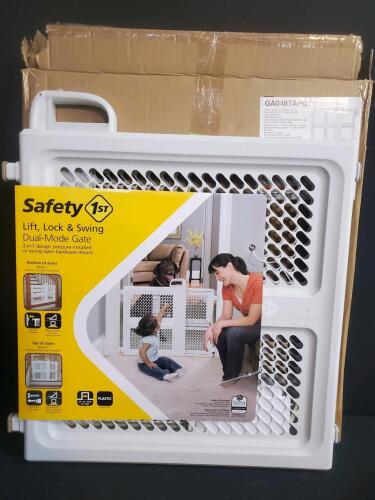 Safety 1st Lift Lock & Swing Dual-Mode Gate, 28&ndash;42" Width, 26" Height, White, Model GA048TAPC1