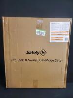 Safety 1st Lift Lock & Swing Dual-Mode Gate, 28&ndash;42" Width, 26" Height, White, Model GA048TAPC1 - 3
