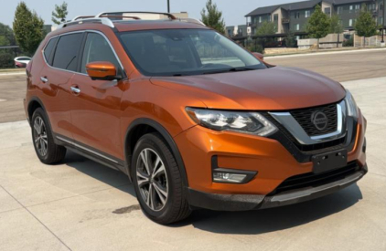 2018 NISSAN ROGUE - AWD! 130K MILES!