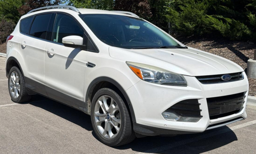 2014 FORD ESCAPE - 4X4!!