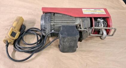 (1) Chicago Electric 440Lbs / 880Lbs Electric Hoist, Item#44006