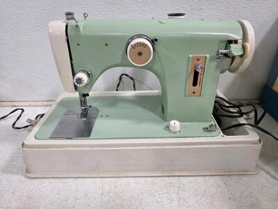 Working Vintage Pale Green Mechanical Sewing Machine with Carrying Case and Pedal