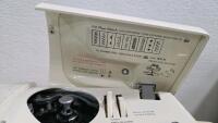 Working Singer Touch & Sew Model 758 Electric Sewing Machine with Accessories - 4
