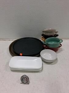 Mixed Kitchenware Set: 6 Ceramic Bowls, 6 Pizza Trays, Food Thermometer