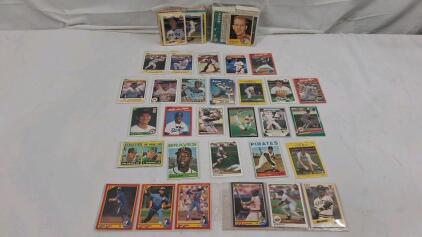 Bulk Vintage & Modern Baseball Cards&ndash;1967 Topps, Hank Aaron, Stars, Hall of Famers, 200+ Cards