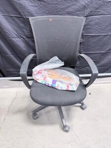 Black Ergonomic Task Chair with Mesh Back, Fabric Seat, Fixed Armrests, and 5-Star Wheeled Base
