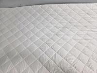 (1) Air Mattress Topper - 5