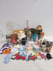 Large Lot Mixed Decorative Collectibles: Home Decor, cookie jar and more
