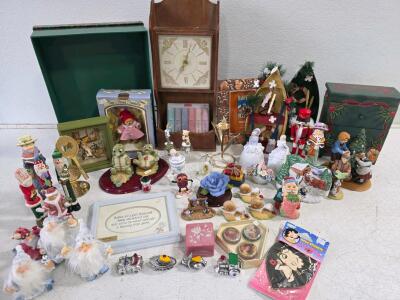 Large Lot Holiday & Vintage Figurines, Decor, Nutcracker, Frames, Art, Collectibles