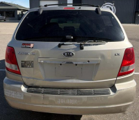 2006 KIA SORENTO - FWD! - 4