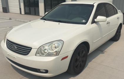 2006 KIA OPTIMA - FWD!