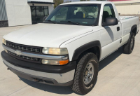 2000 CHEVROLET SILVERADO 2500 - 4X4!