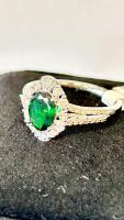 14K White Gold Lady's Ring, 0.84Ct Tsavorite, 0.49Ct Diamonds, RN035436, Appraised $3,870 (Please Inspect In Person) Size 6.5 - 5
