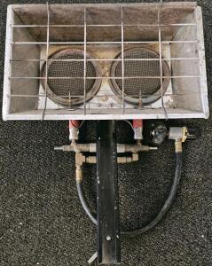 Mr. Heater MH30T Double Burner Propane Radiant Heater, 30,000&ndash;45,000 BTU, with Hose & Regulator
