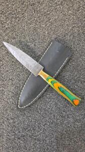 Hand-Forged Damascus Fixed Blade Knife With Multi-Colored Wood Handle & Leather Sheath