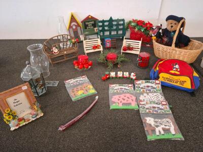 Disney Backpack, Hermitage Pottery Trivets, Plush Bear, Holiday Decor, Collectibles