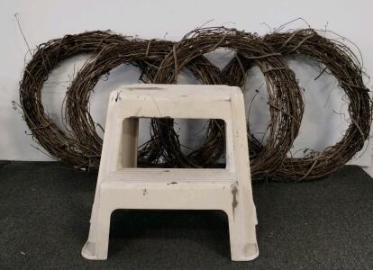 Set Of 4 Natural Grapevine Wreaths, 19 Inch Diameter, Crafting Or Door Decor, 18 Plastic Core Sample Boxes, 5-Compartment, Stackable, Lids Included, 25.5"x12"x2"
