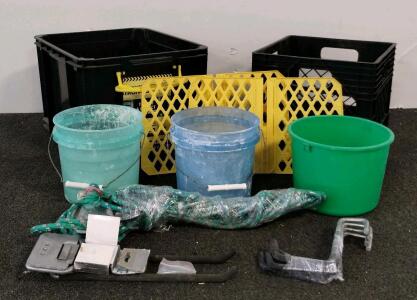 3 Buckets, 2 Storage Crates, Safety Barriers, Rope Pulley Hoist, Hooks