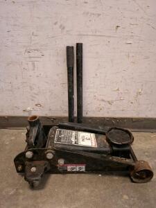 Pittsburgh 3 Ton Hydraulic Floor Jack SP-301530, 5-18.25 in Height, Steel, with Handle. (Shelf A)