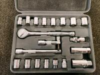 Husky 3/8" Drive 20-Piece SAE/Metric Socket Set with Case - 10