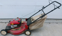 Craftsman 22" Push Lawn Mower, 6.75 Briggs & Stratton Engine, Bag/Side Discharge